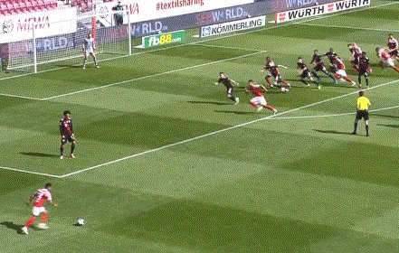 1619273969444083506.gif 7478.gif